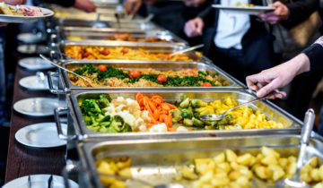 Wie kann man eine nachhaltige und verantwortungsbewusste Ernährung im Rahmen einer Gastronomie-Ausschreibung zur Geltung bringen?